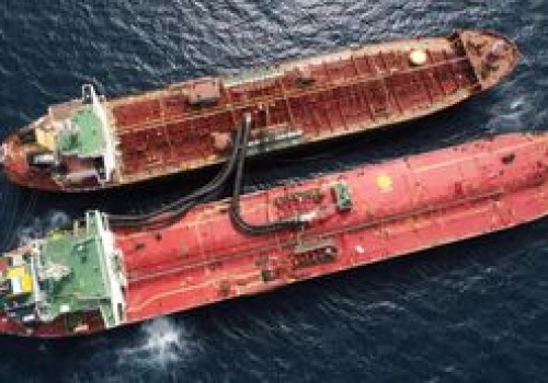 Sekretny szlak irańskiej ropy do Azji. W roli głównej: 