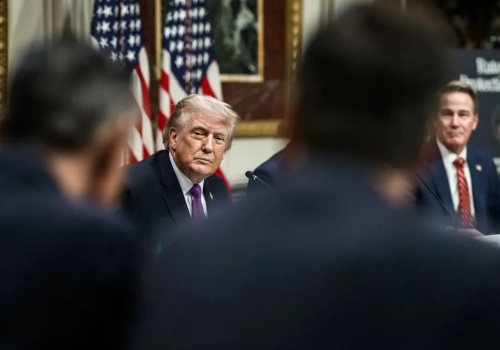 „Konsekwencje będą niespotykane”. Jasna deklaracja Trumpa w kwestii zaminowania Cieśniny Ormuz