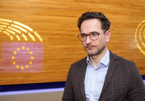 UE zaostrza zasady walki z nieuczciwymi praktykami handlowymi. Zmiany mają ułatwić rolnikom dochodzenie praw w relacjach z zagranicznymi kontrahentami