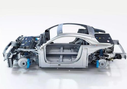 Alpine A110 nie zamknie się na jeden napęd. Nowa generacja może mieć też napęd spalinowy