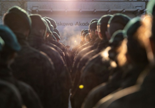 Chińskie kamery na wojskowej uczelni. WAT tłumaczy