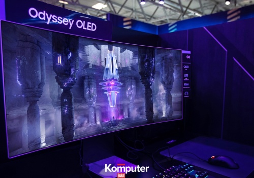 Monitory OLED coraz popularniejsze. Ich ceny szybko spadają