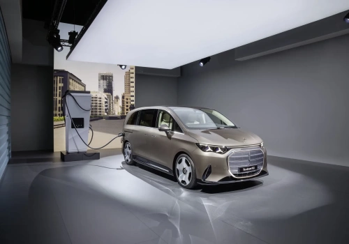 Mercedes VLE. Użyteczność spotkała się z luksusem. 350 km zasięgu w 15 minut!