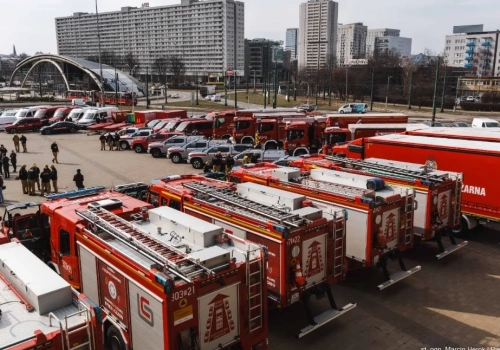 Nowe wozy i sprzęt dla strażaków. Katowickie jednostki dostały 6 pojazdów