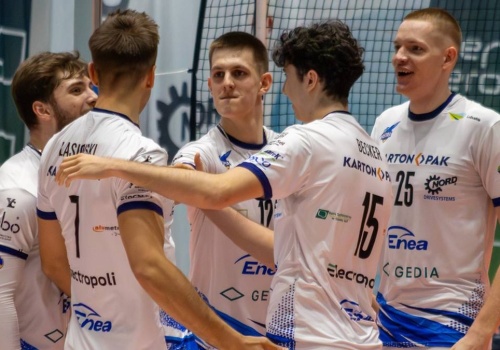 PLS 1. Liga siatkarzy: Karton-Pak Astra Nowa Sól - GKS Katowice. Relacja live i wynik na żywo