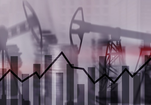 Ceny ropy skaczą jak na trampolinie. Czy uwolnienie rezerw pomoże ustabilizować sytuację?