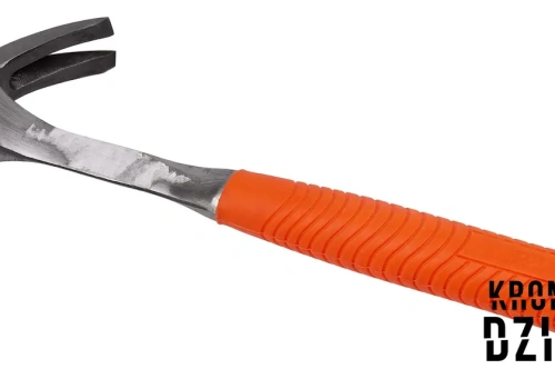 Zaprosił znajomych na imprezę. W domu leżały ciała jego rodziców