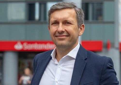 Analityk Santandera obnażył dwulicowość sektora bankowego. Wsparła go urzędniczka UKNF