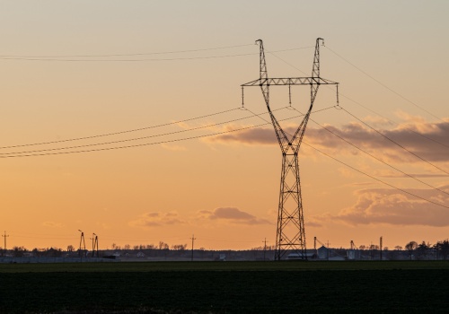 Europa wciąż bez bezpieczeństwa energetycznego. „Jedną zależność zastąpiliśmy inną”