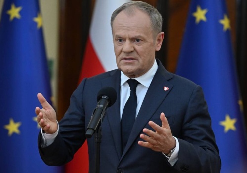 Tusk po decyzji prezydenta: Wstyd! Jutro nadzwyczajne posiedzenie rządu