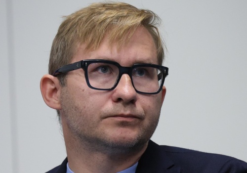 Sławomir Sierakowski nowym felietonistą 