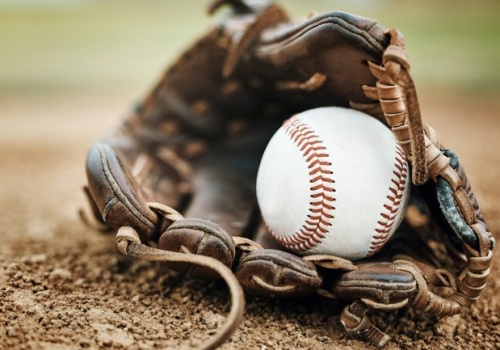 Tragedia podczas treningu: 15-latek uderzony piłką baseballową. Chłopak zmarł