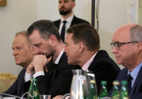 Fala krytyki po wecie Nawrockiego. 