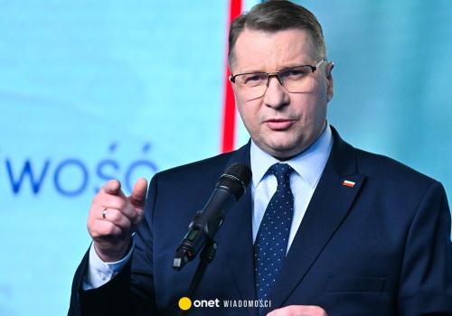 Przemysław Czarnek chwali zapowiedź prezydenta. Tak nazwał program SAFE