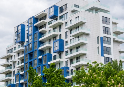 Rynek pierwotny się kurczy. Kupujący muszą działać szybko