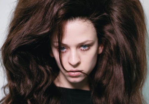 Bambi jeszcze bardziej popowa: „Sufit poza granicami tego kraju”