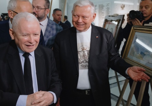 Varga: Artysta Marek Suski, prześladowany przez juntę Donalda Tuska, to Leonardo da Vinci z Grójca