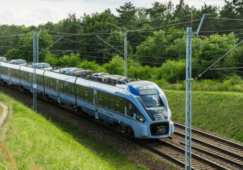 Start pociągów Warszawa – Łomża w marcu 2027 r.