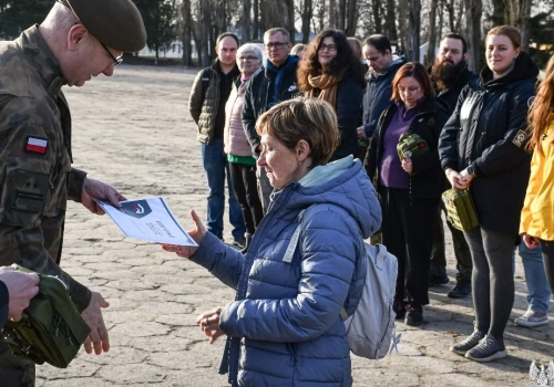 Szkolenia dla cywilów w ciechanowskich koszarach. Można się zgłaszać