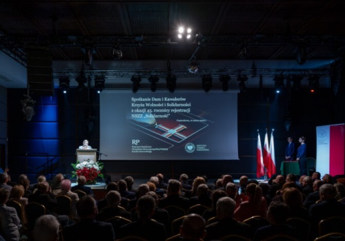 Częstochowa/ Działacze dawnej opozycji odznaczeni Krzyżami Wolności i Solidarności