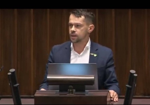 Kołodziejczak powiela manipulacje zwolenników Mercosuru? Branż drobiarska odpowiada posłowi
