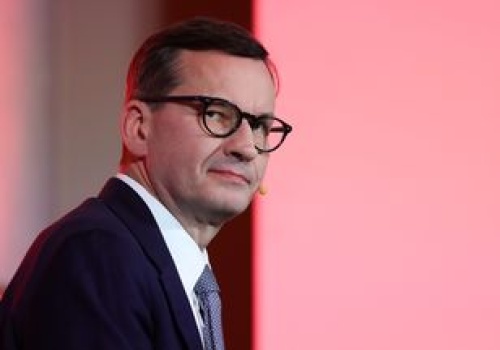 Morawiecki staje po stronie prezydenta. 