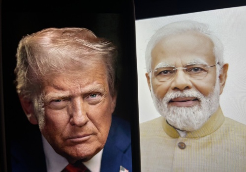 Trump ogłosił sukces, na który będzie musiał poczekać. Indie nadal mogą bezkarnie kupować rosyjską ropę