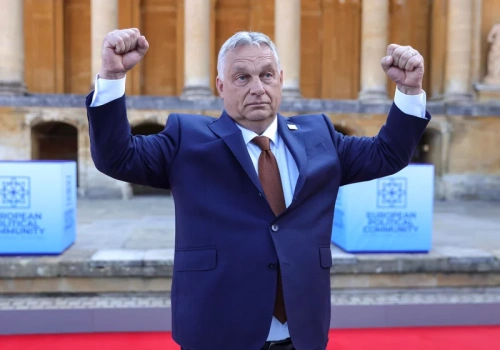 Notują najlepszy wynik w historii swojej partii. Odbiorą władzę Orbanowi?