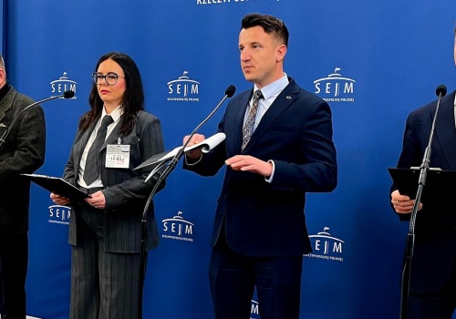 Koniec z fikcją i dzikimi lokatorami! Własność wraca do obywateli!