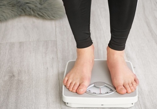 Ważysz się o tej porze dnia? Waga może cię oszukać nawet o 2 kg