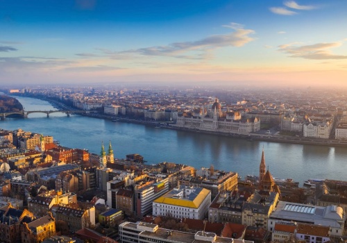 Samochodem do Budapesztu – gdzie kupić winiety na Węgry i ile kosztują?