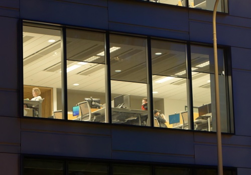 Polski pracownik: zadowolony z pracy, ale coraz bardziej zestresowany