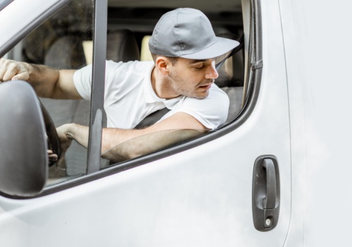 Szukają kierowców „kaucyjnych”. Kurierzy już im zazdroszczą
