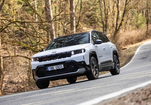 Nowy Jeep Compass 2026 zadebiutował na czeskim rynku