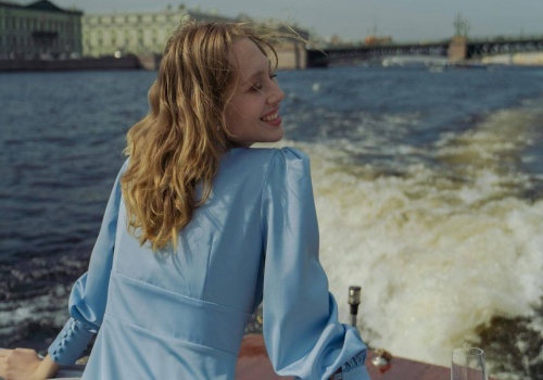 Nie spodziewałam się tak gustownej sukienki w Action - prawdziwa perełka za 39 zł. Co w Sinsay?