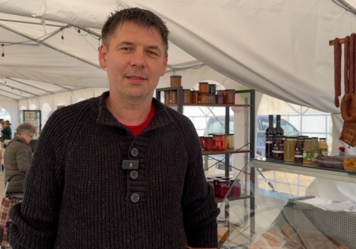 13 hektarów, 70 rodzajów przetworów i sprzedaż bezpośrednia zamiast skupu. Tak wygląda sposób na sukces