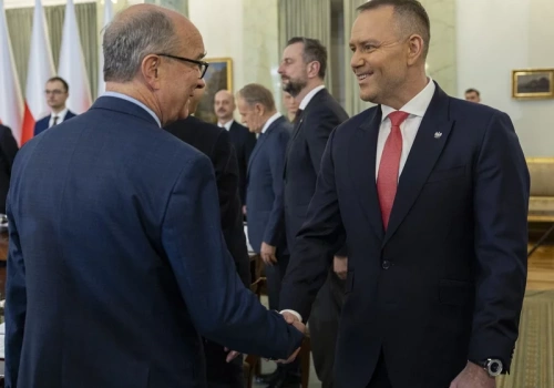 Program SAFE. Prezydent tłumaczy swoje weto i apeluje do Czarzastego