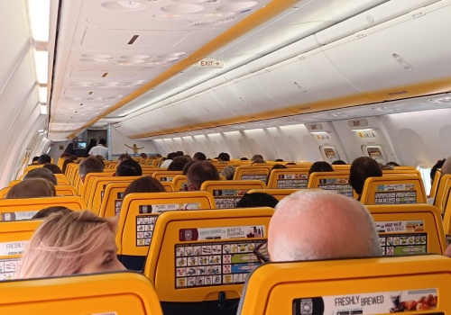 Sienkiewicz ostro o turystach. „Mamy narażać pilotów i pieniądze podatników, aby tych kretynów stamtąd wyprowadzić”