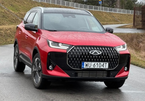 Chery Tiggo 7 AWD. Niedrogi rodzinny SUV z Chin. Nie tylko Jaecoo czy Omoda ma problem