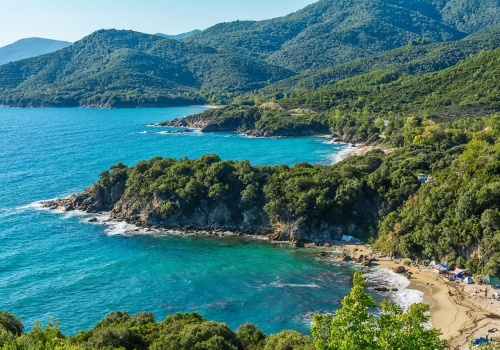 Wypoczynek na pięknych plażach Grecji ☀️🏖️ Loty i hotel ze śniadaniami na Chalkidiki za 1019 PLN 😎