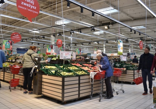 To jedna z ulubionych sieci sklepów w Polsce. Oto co będzie z nią dalej