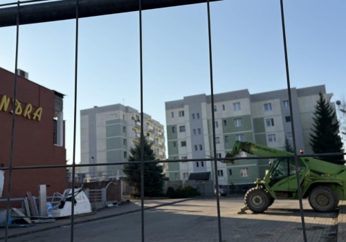 Rozbierają były market, by zbudować mieszkania