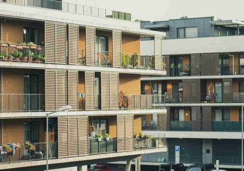 Prawie ćwierć miliona w kieszeni za zmianę adresu, czyli wielka ucieczka z miast