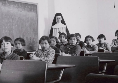 Kanada utajniła wyniki śledztwa w sprawie rzekomych mordów w szkołach rezydencjalnych