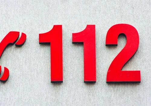 Tragiczne zdarzenie na ul. Młynarskiej w Siedlcach. Przed blokiem znaleziono ciało mężczyzny