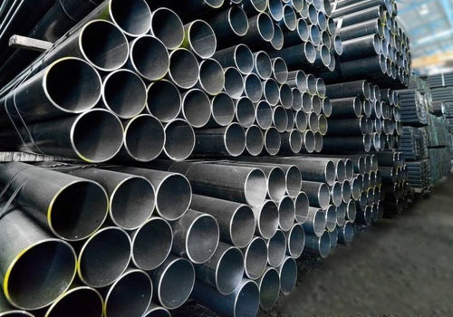 Nie tylko ropa. Sytuacja w Iranie może uderzyć w globalny rynek stali