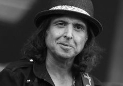 Phil Campbell nie żyje. Gitarzysta Motörhead miał 64 lata