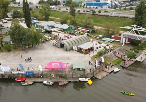 Warszawskie Centrum Sportów Wodnych w Porcie Żerańskim. Do przygotowania inwestycji pozostało 9 miesięcy