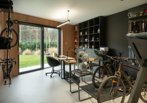 Dom sportowca w cieniu lasu. Wywiad z architekt Magdaleną Kaiser z pracowni Gigaarchitekci