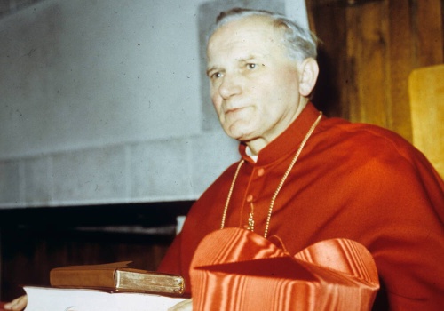 Kompromitacja lewicy – Wołtyła nie chronił kościelnych pedofilów